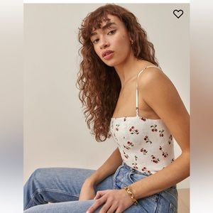 Reformation cherry top size 8 brand new